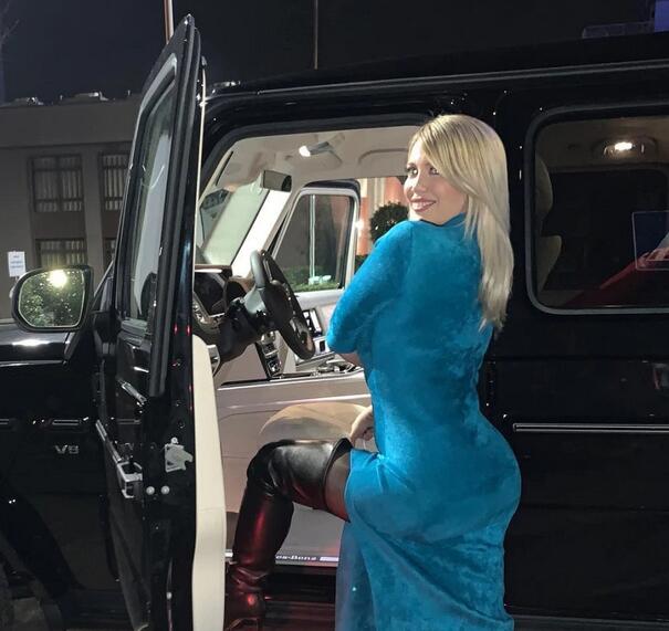 新买的豪车