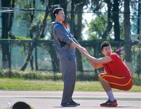 中国男篮迎好消息 CBA天才重伤后终于归队
