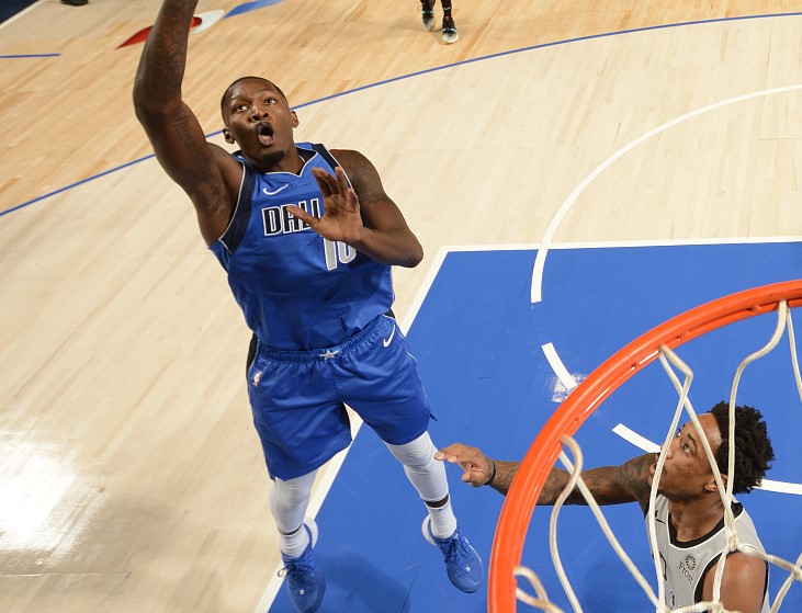 芬尼-史密斯全场22分5篮板，得分创生涯新高