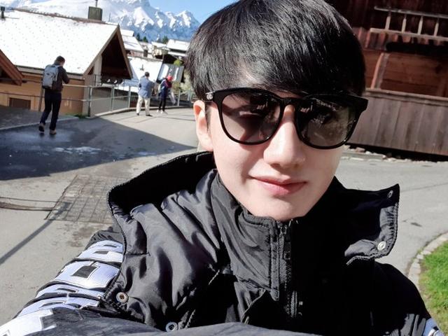 去不了S9,小花生自娱自乐:去欧洲看雪山,依旧美颜盛世