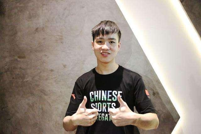 PDD赛后吐槽GRF，连续三把坦克中单，幸亏当时没买Chovy来LPL