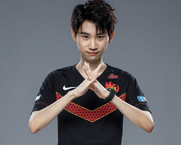 doinb持续练习 英雄池开始更新 小法师安排上了