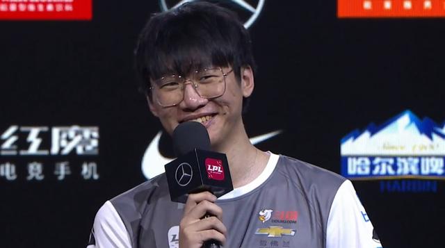 IG内部上演“父子局”!乐言与宁王现场solo,结果遭到宁王暴打