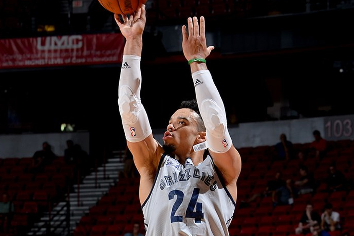 狄龙与小贾伦各砍20+，帮助灰熊取得胜利