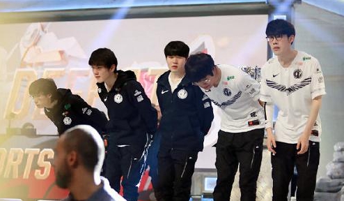 S9小组赛后IG辅助翻身?网友认为宝蓝是位大赛型选手