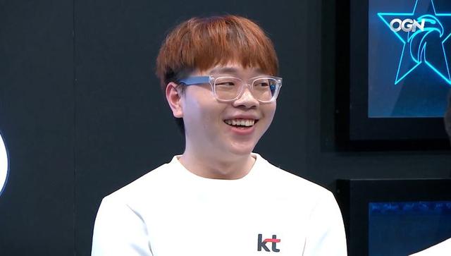 PDD赛后吐槽GRF，连续三把坦克中单，幸亏当时没买Chovy来LPL