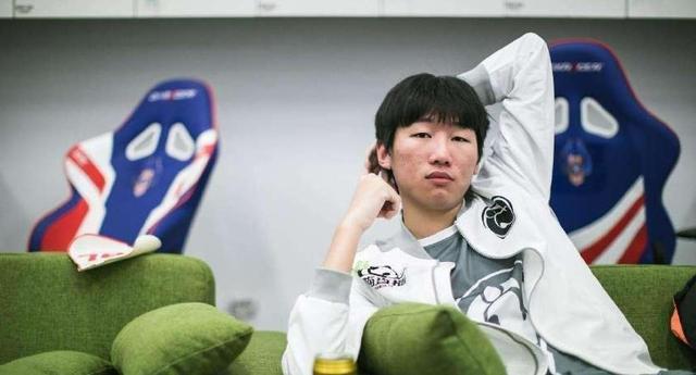 宁王回归后G2教练慌了,自称患上PTSD,难忘被IG支配的恐惧?