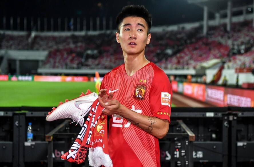 多因素叠加致韦世豪今夏无缘留洋 明年望迎西甲中国德比