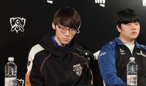 DWG告别世界赛 金教练下一站成为悬念